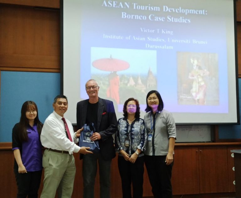 Read more about the article King Presents at Borneo Tourism Research Centre in Sabah